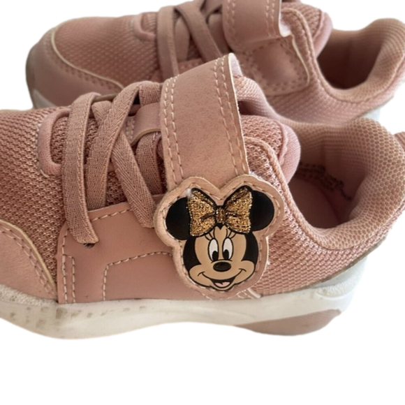 H&M + Disney Minnie Appliquéd Sneakers size 4.5 powder pink - Picture 4 of 8
